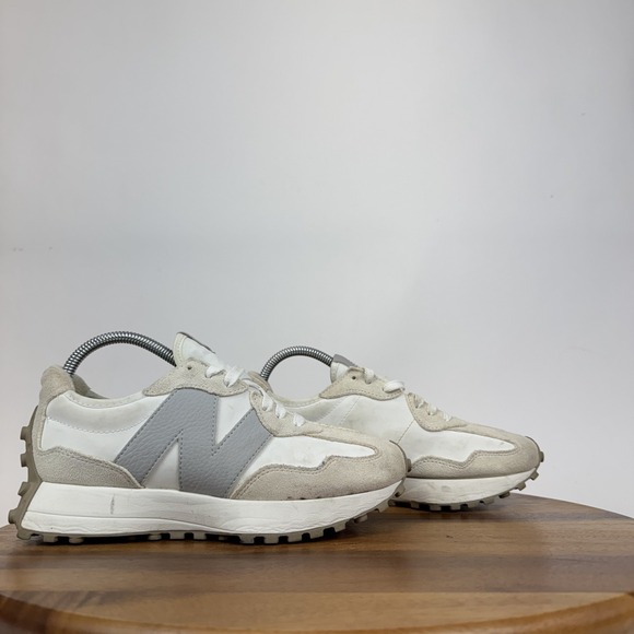 New Balance Shoes - Womens New Balance 327 White Athletic Comfort Training Sneakers Shoes Size 7.5 M